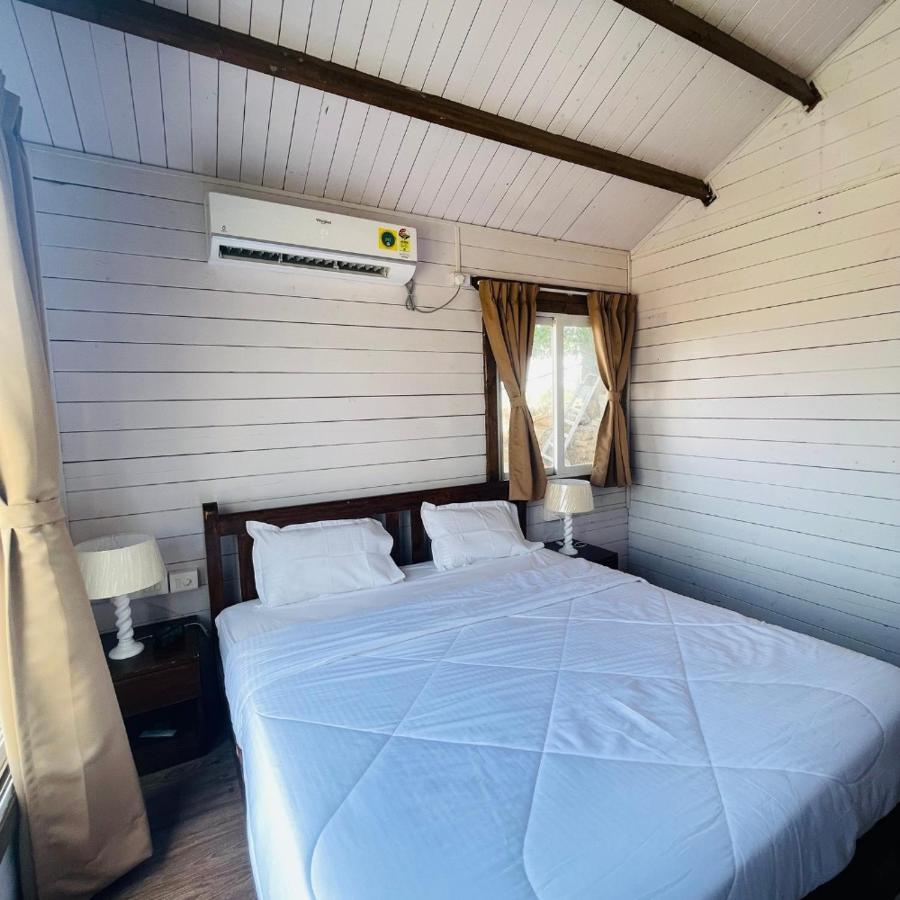 Waterrock Stays The Mango Tree Chalet Pune Exterior photo